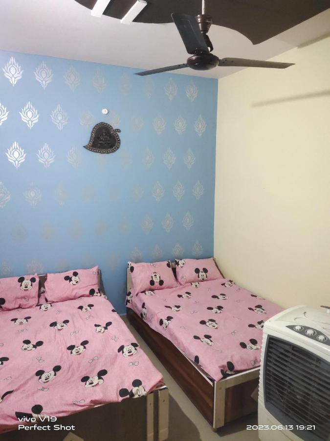 Yashu Guest House Ujaim Exterior foto