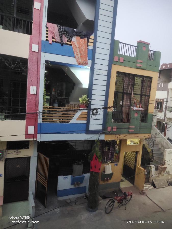 Yashu Guest House Ujaim Exterior foto